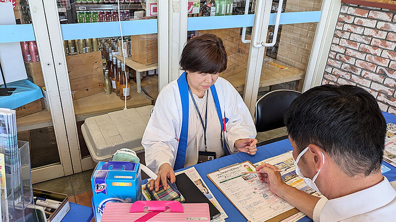 アンケート記入の様子